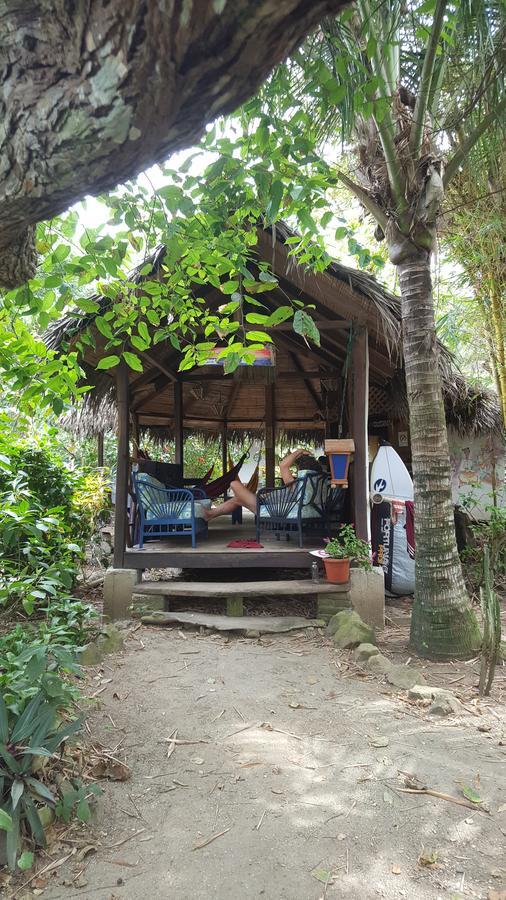 Las Cabanas De La Iguana Ayampe Exteriör bild