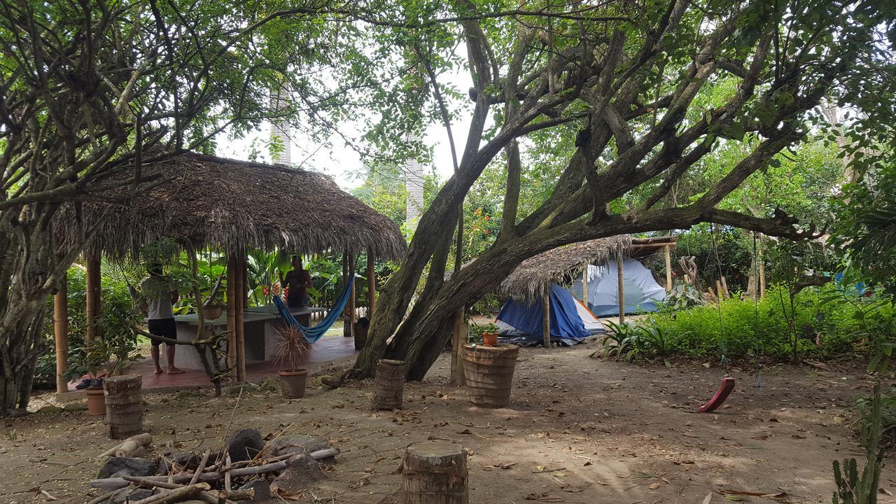 Las Cabanas De La Iguana Ayampe Exteriör bild